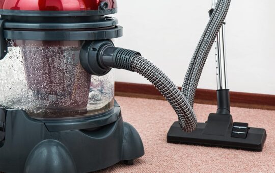 Best Cordless Vacuum 2024: Reviews + Buying Guide